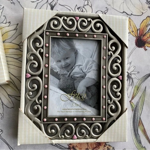 Fetco Pink Polka-Dots Hearts Baby Girl Metal Photo Frames - Picture 3 of 4